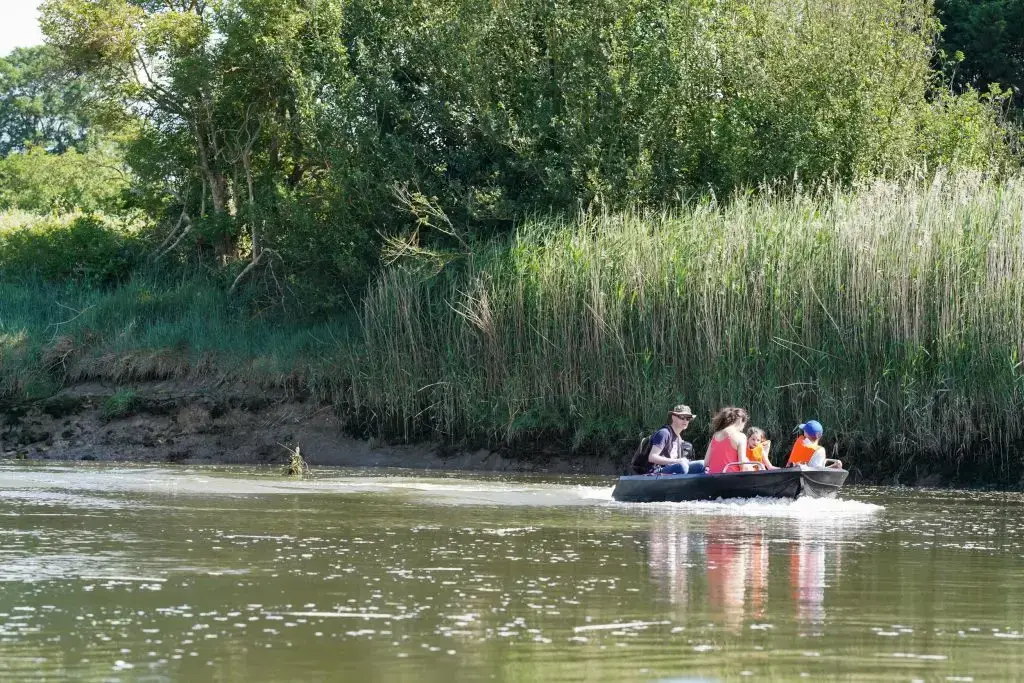 EVG Deauville — balade en bateau privatisée sur la Touques